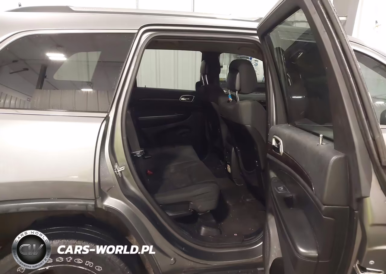 2012 Jeep Grand Cherokee Laredo VIN:1C4RJFAG8CC298898 - 8