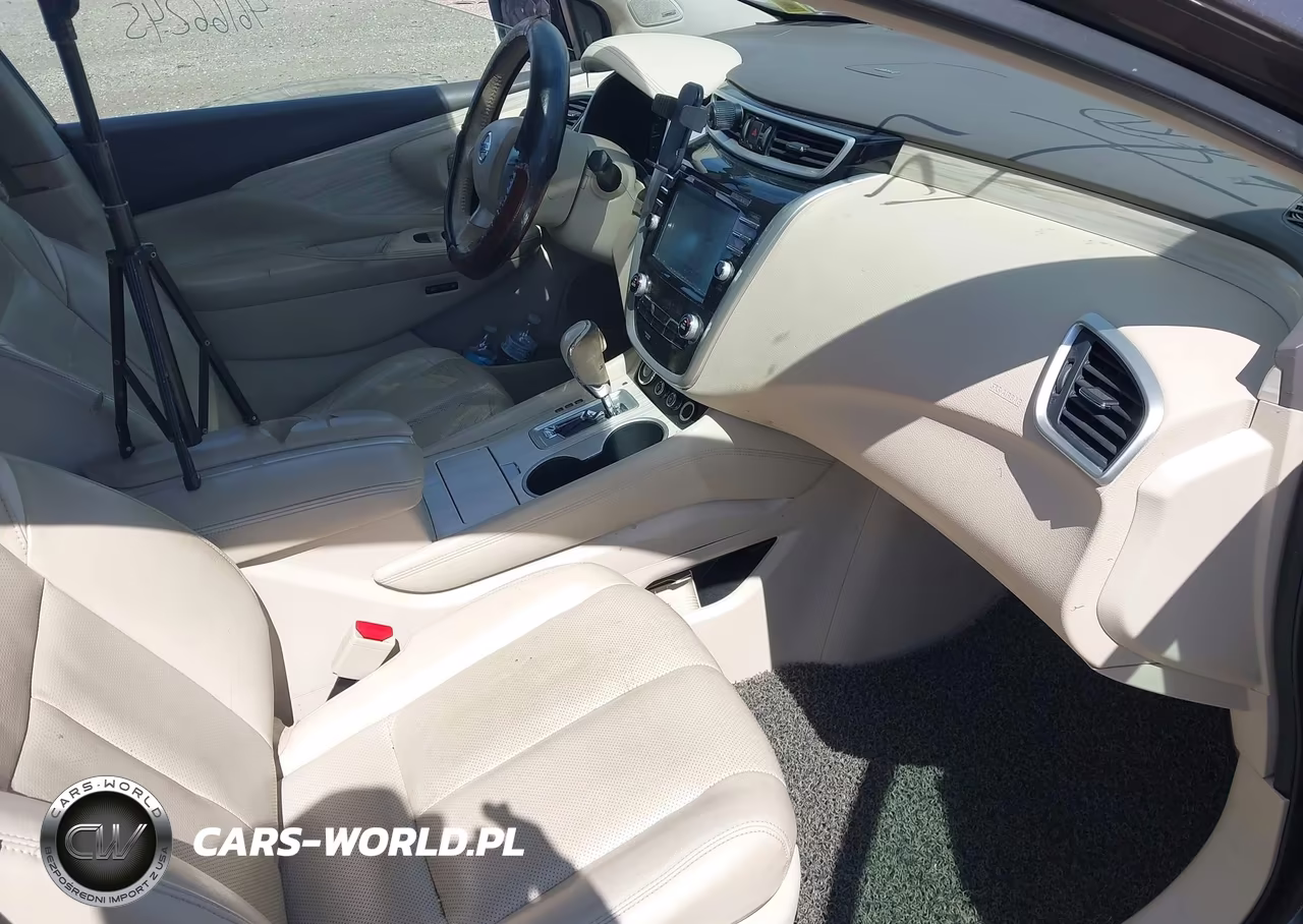2015 Nissan Murano Platinum VIN:5N1AZ2MH2FN205686 - 5