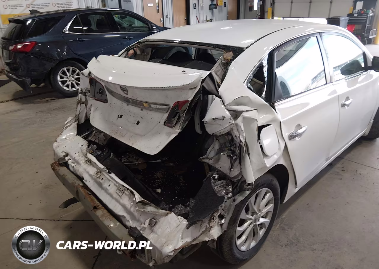 2017 Nissan Sentra S VIN:3N1AB7AP2HY411164 - 13