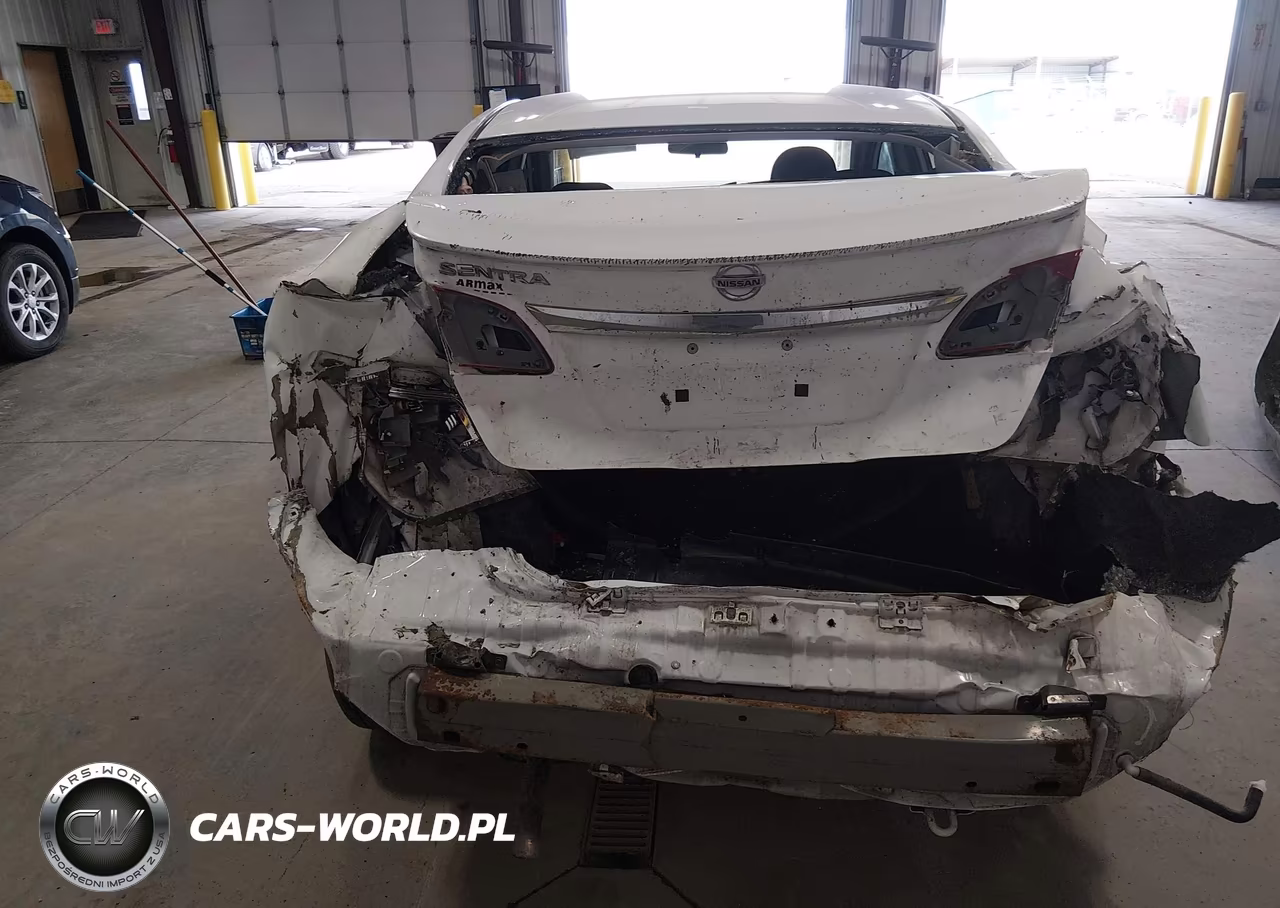 2017 Nissan Sentra S VIN:3N1AB7AP2HY411164 - 6