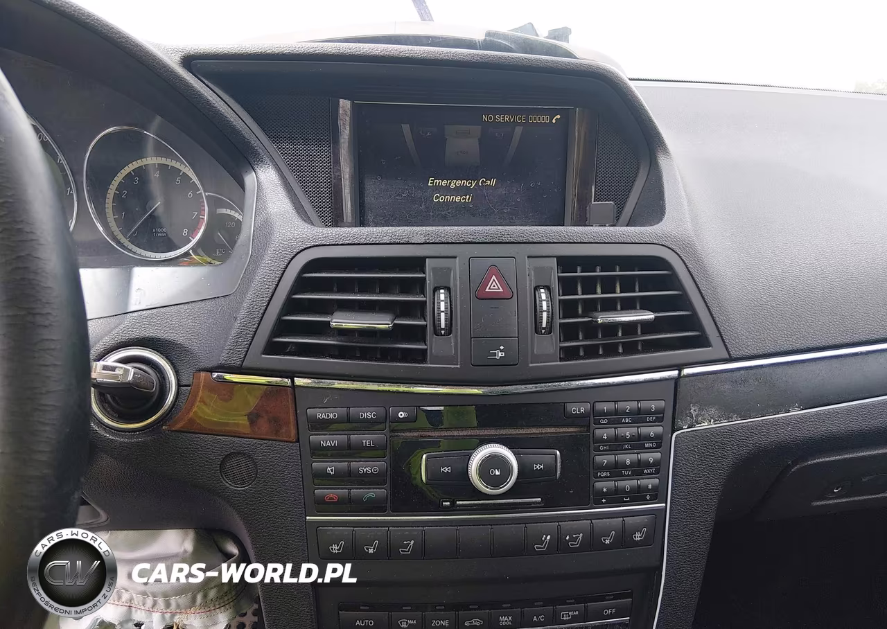 2011 Mercedes-Benz E 350 VIN:WDDKK5GF9BF114417 - 18