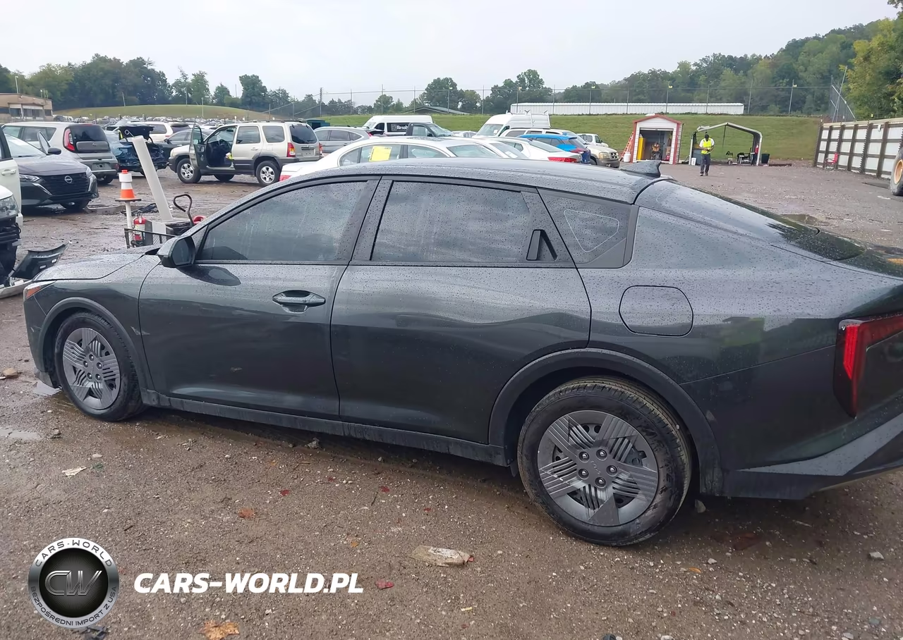 2025 Kia K4 Lx VIN:3KPFT4DEXSE045648 - 14