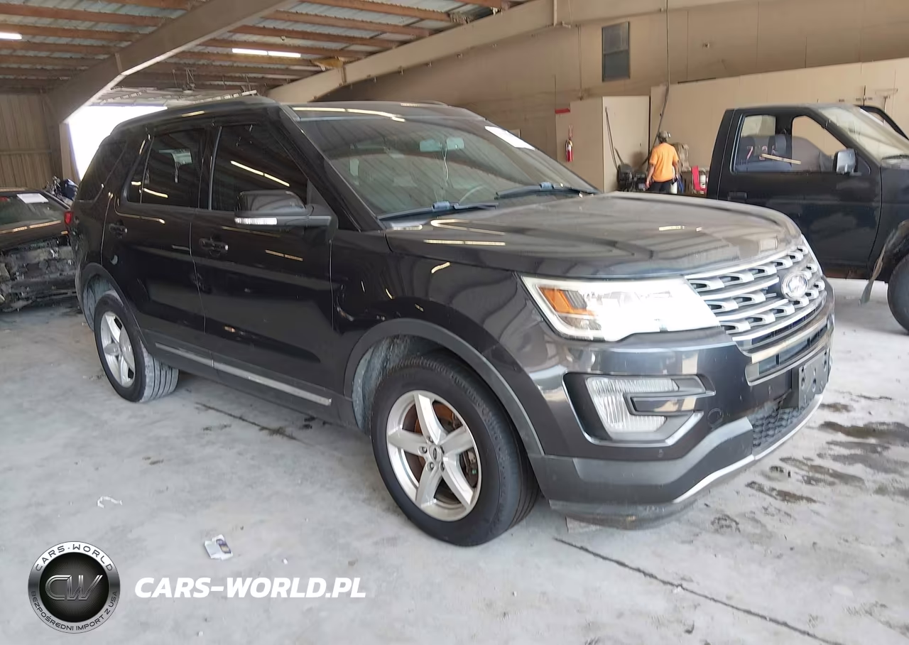2017 Ford Explorer Xlt
