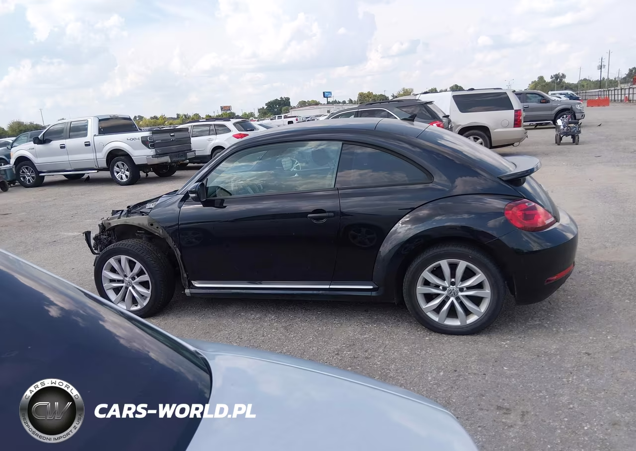 2017 Volkswagen Beetle #Pinkbeetle-1.8T Classic-1.8T S VIN:3VWF17AT9HM628430 - 14