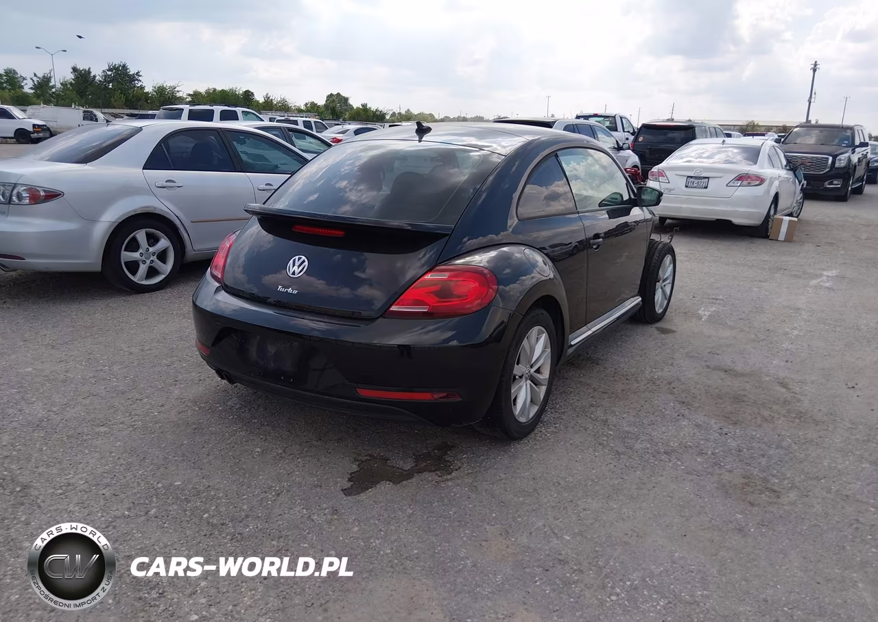 2017 Volkswagen Beetle #Pinkbeetle-1.8T Classic-1.8T S VIN:3VWF17AT9HM628430 - 4