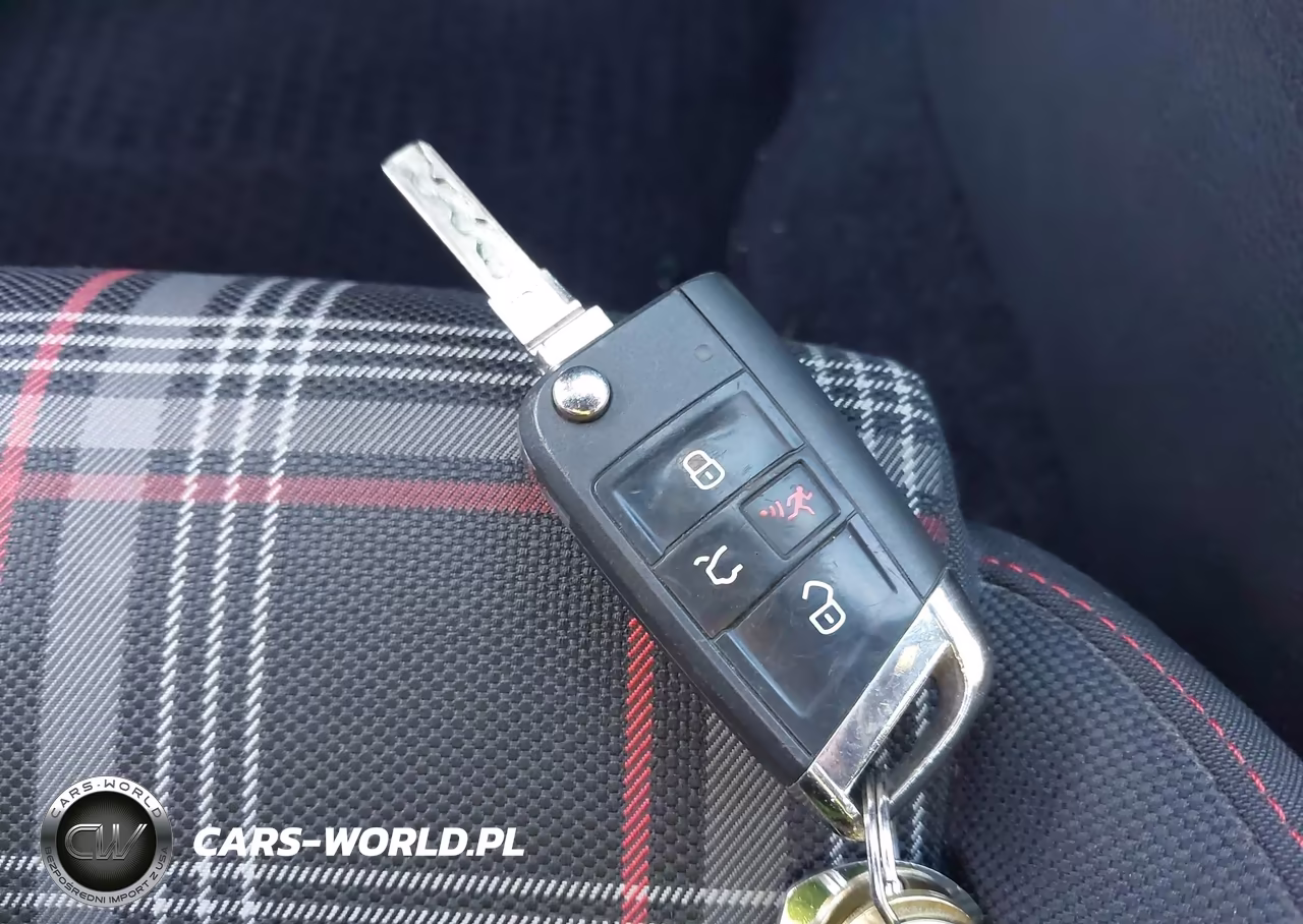 2017 Volkswagen Golf Gti S 4-Door VIN:3VW4T7AU5HM004229 - 11