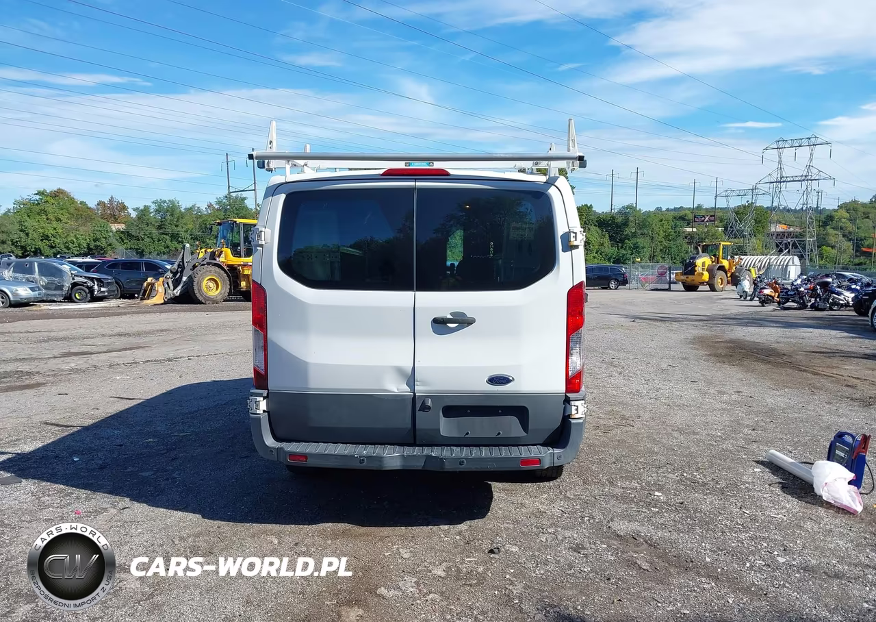 2016 Ford Transit-150 VIN:1FTYE1YM2GKB30832 - 17