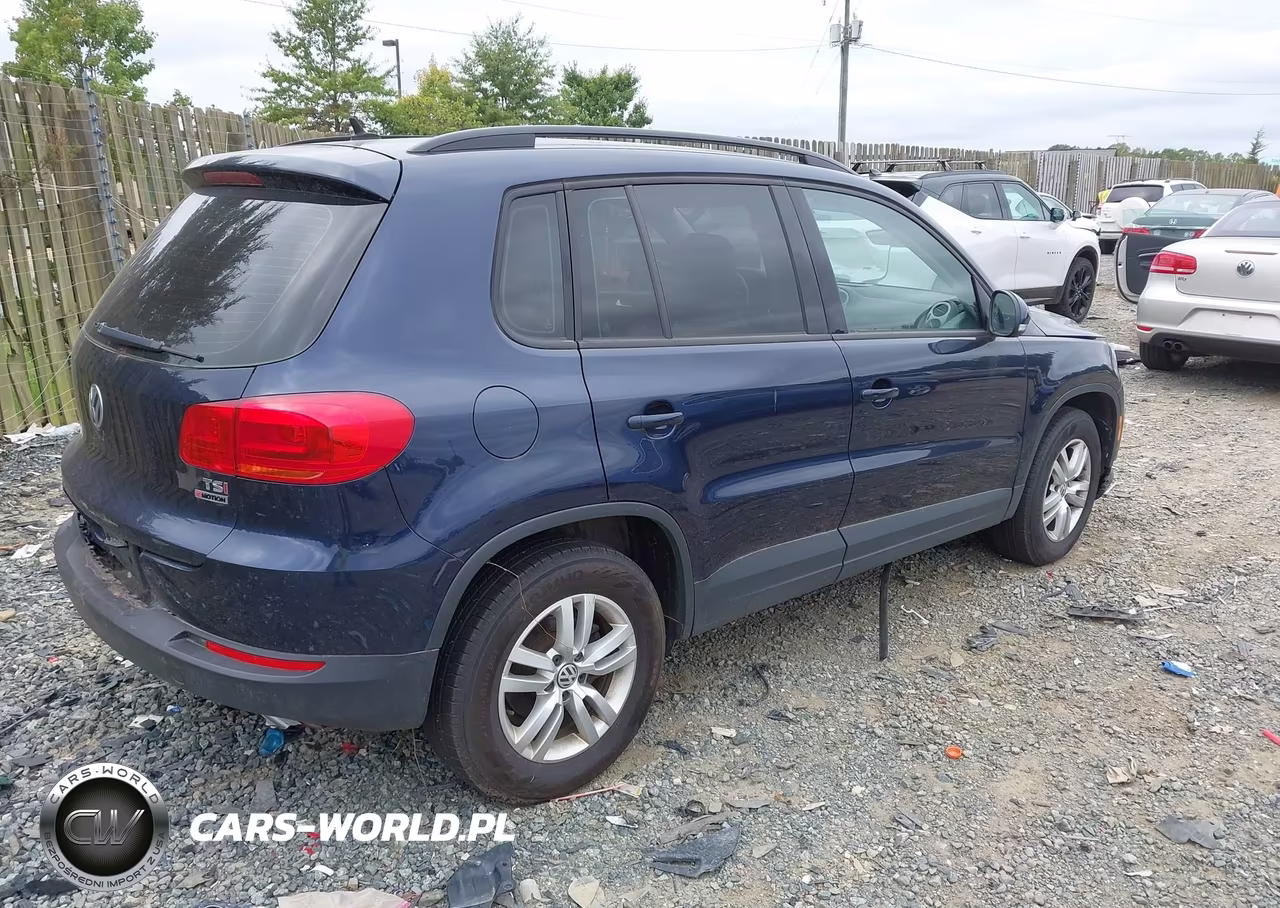 2016 Volkswagen Tiguan S VIN:WVGBV7AX9GW603739 - 4