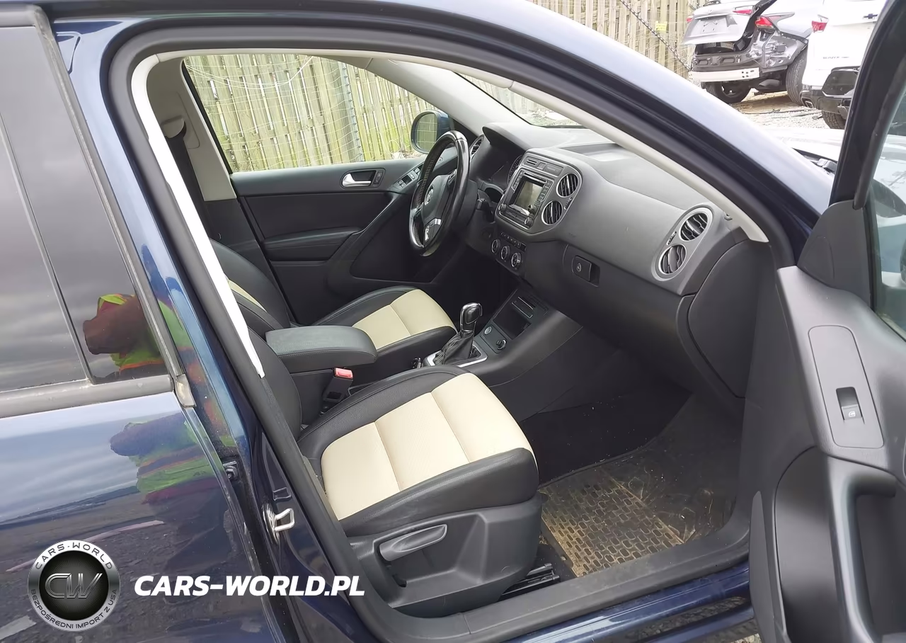 2016 Volkswagen Tiguan S VIN:WVGBV7AX9GW603739 - 5