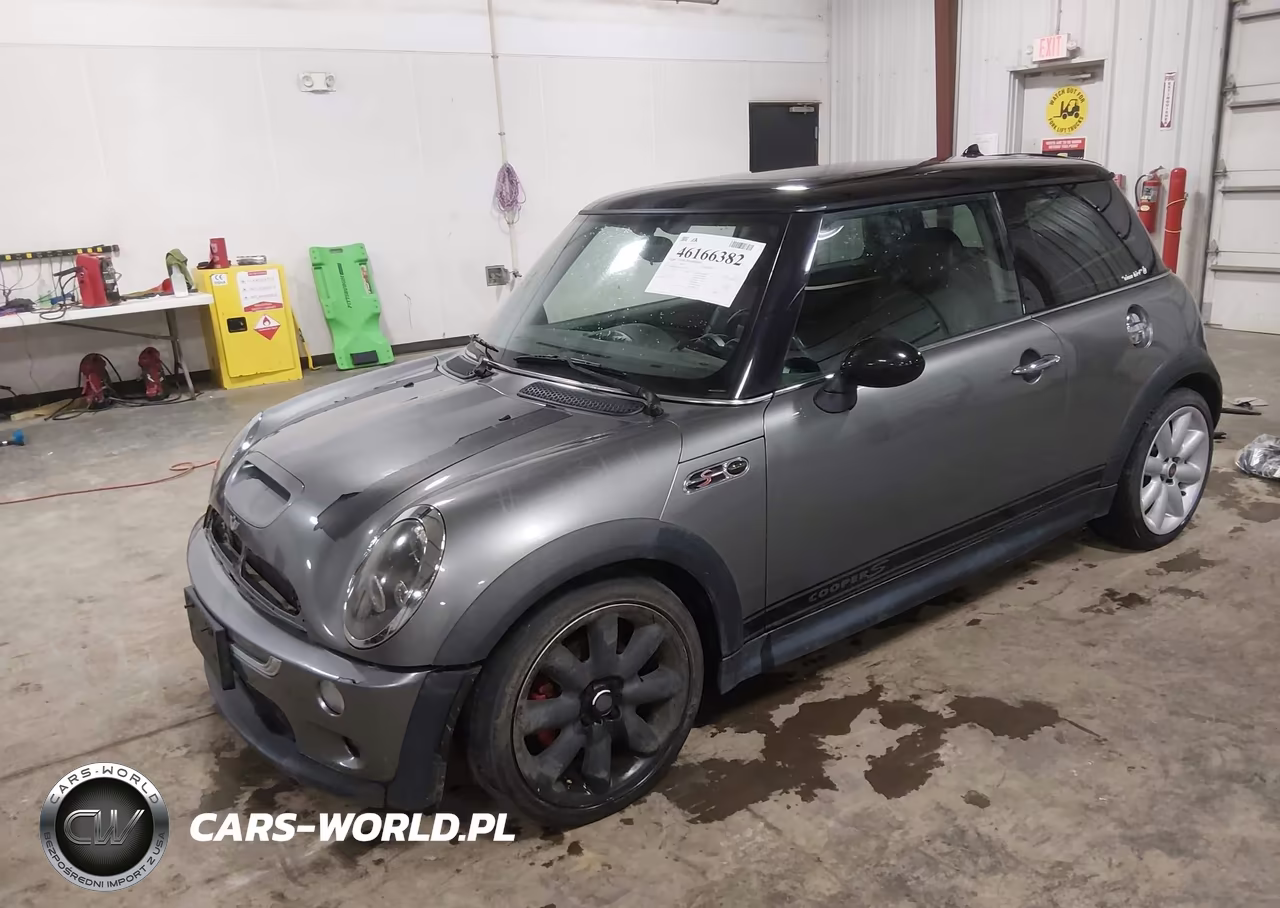 2003 Mini Cooper S VIN:WMWRE33423TD68739 - 2
