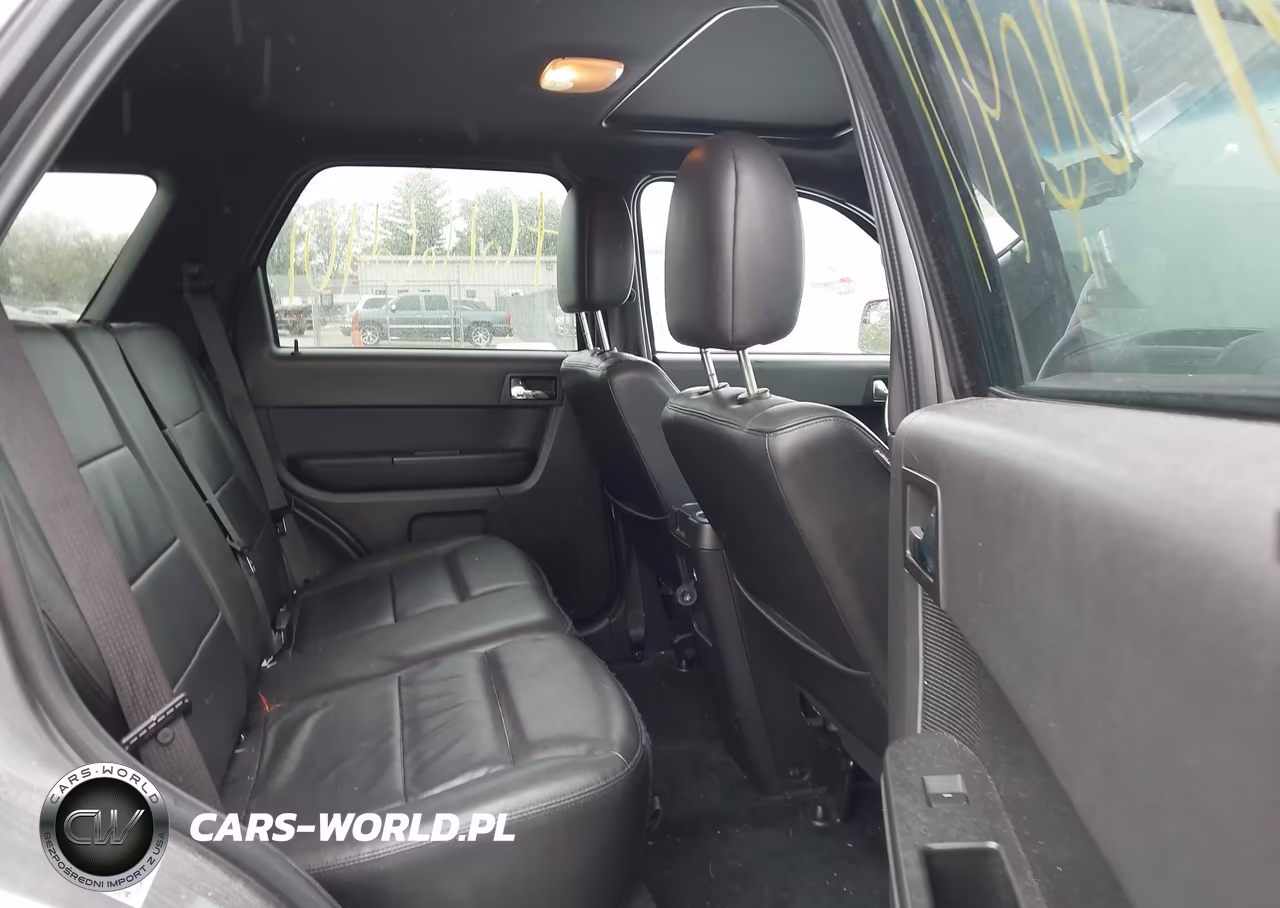 2011 Ford Escape Limited VIN:1FMCU9EGXBKB12724 - 8
