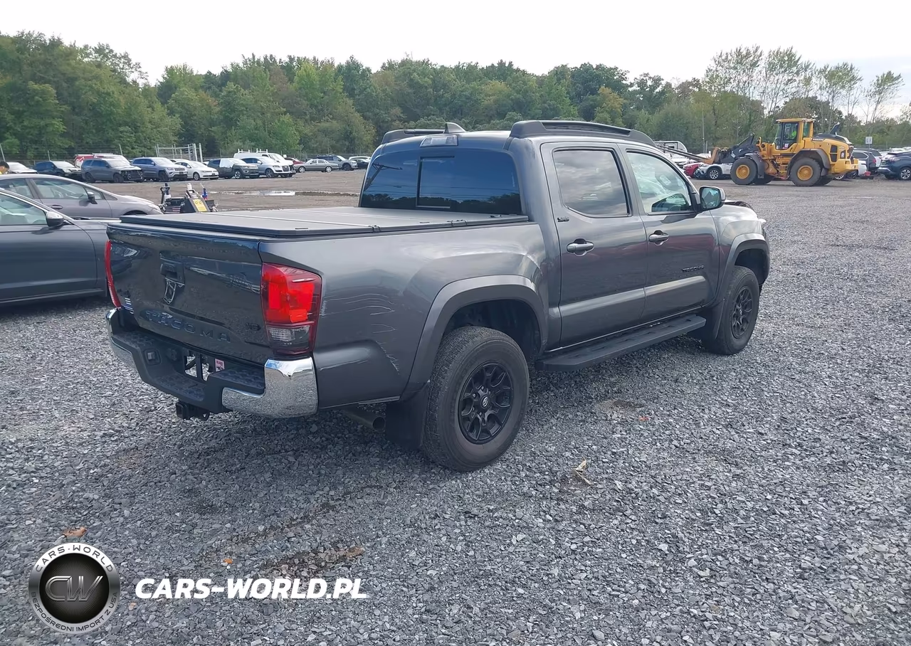 2022 Toyota Tacoma Sr5 V6 VIN:3TMCZ5AN1NM484176 - 4