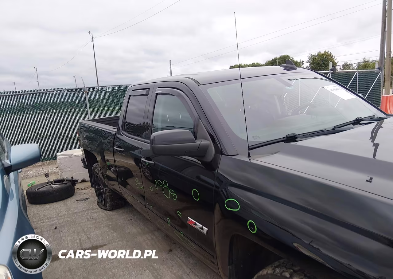 2017 Chevrolet Silverado 1500 2Lt VIN:1GCVKREC9HZ141549 - 13