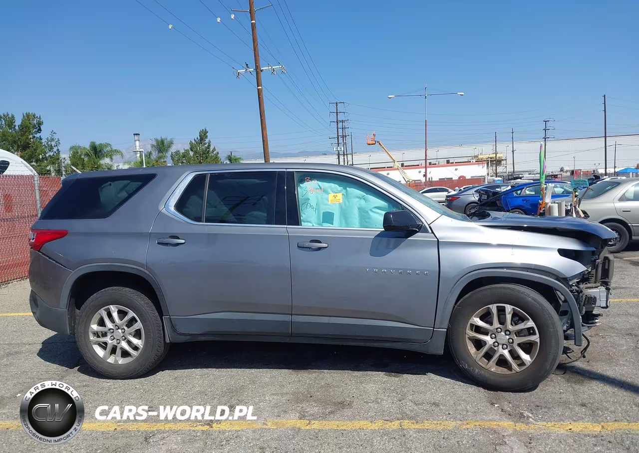 2019 Chevrolet Traverse Ls VIN:1GNERFKW7KJ239713 - 14