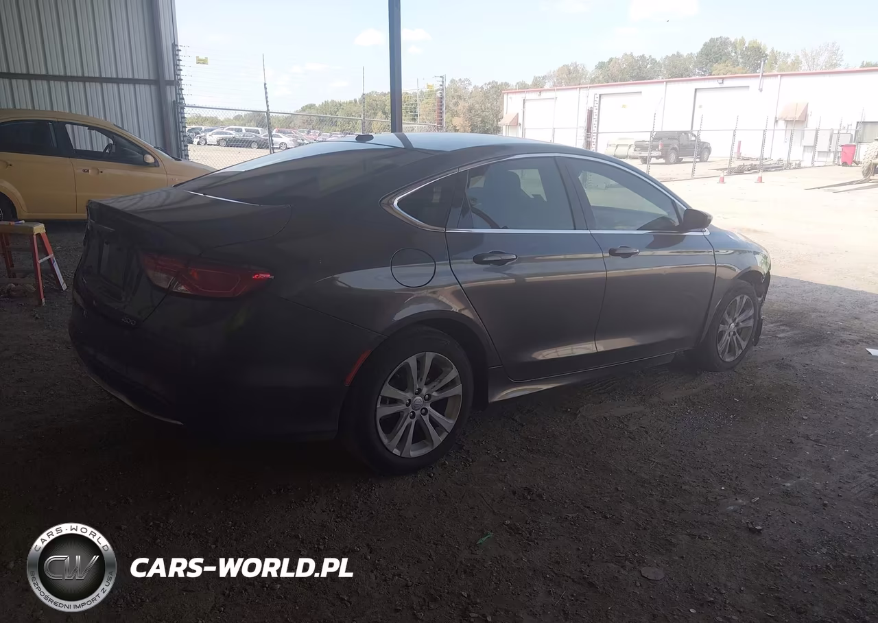 2016 Chrysler 200 Limited VIN:1C3CCCAB0GN142680 - 4