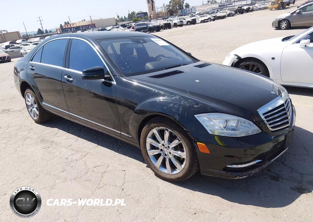 2010 Mercedes-Benz S 550