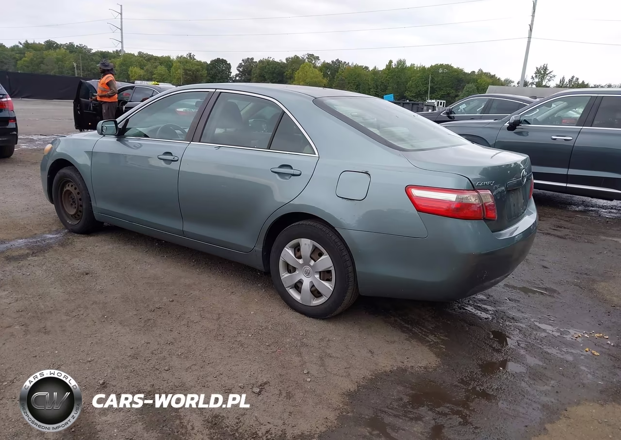 2007 Toyota Camry Le VIN:4T1BE46K17U614080 - 3