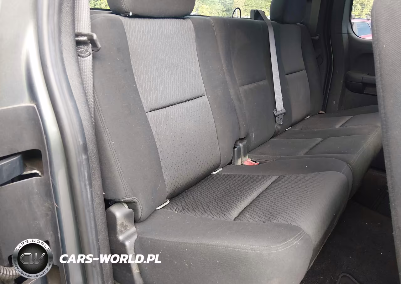 2011 Chevrolet Silvarado 1500 VIN:1GCRKSE33BZ446335 - 8