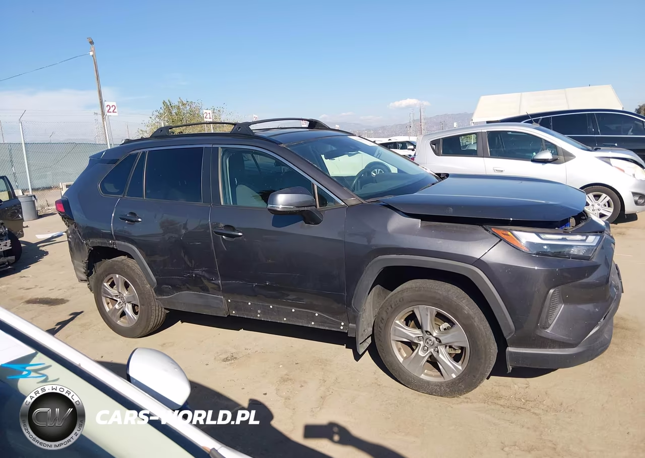 2024 Toyota Rav4 Hybrid Xle VIN:2T3RWRFV2RW221508 - 14