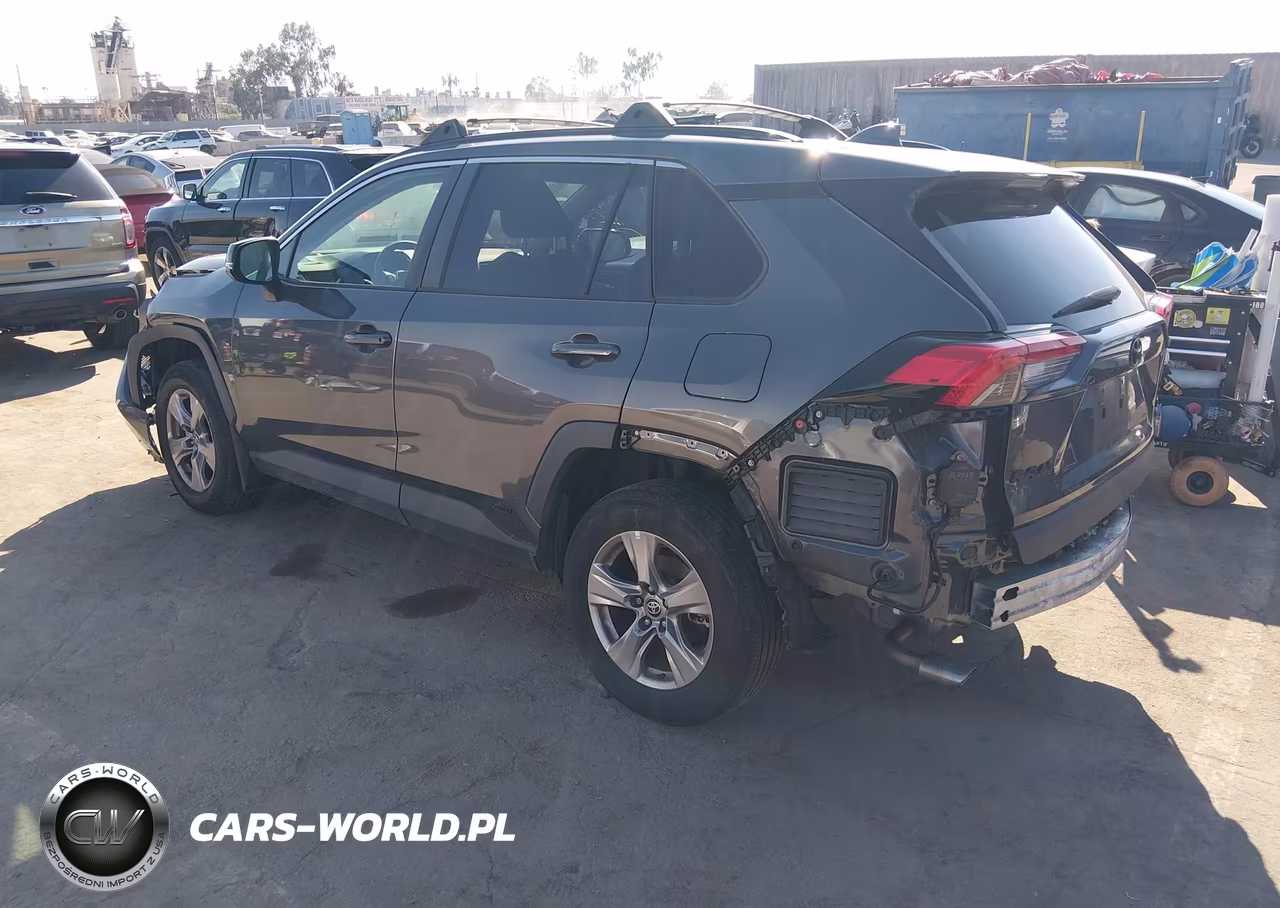 2024 Toyota Rav4 Hybrid Xle VIN:2T3RWRFV2RW221508 - 3