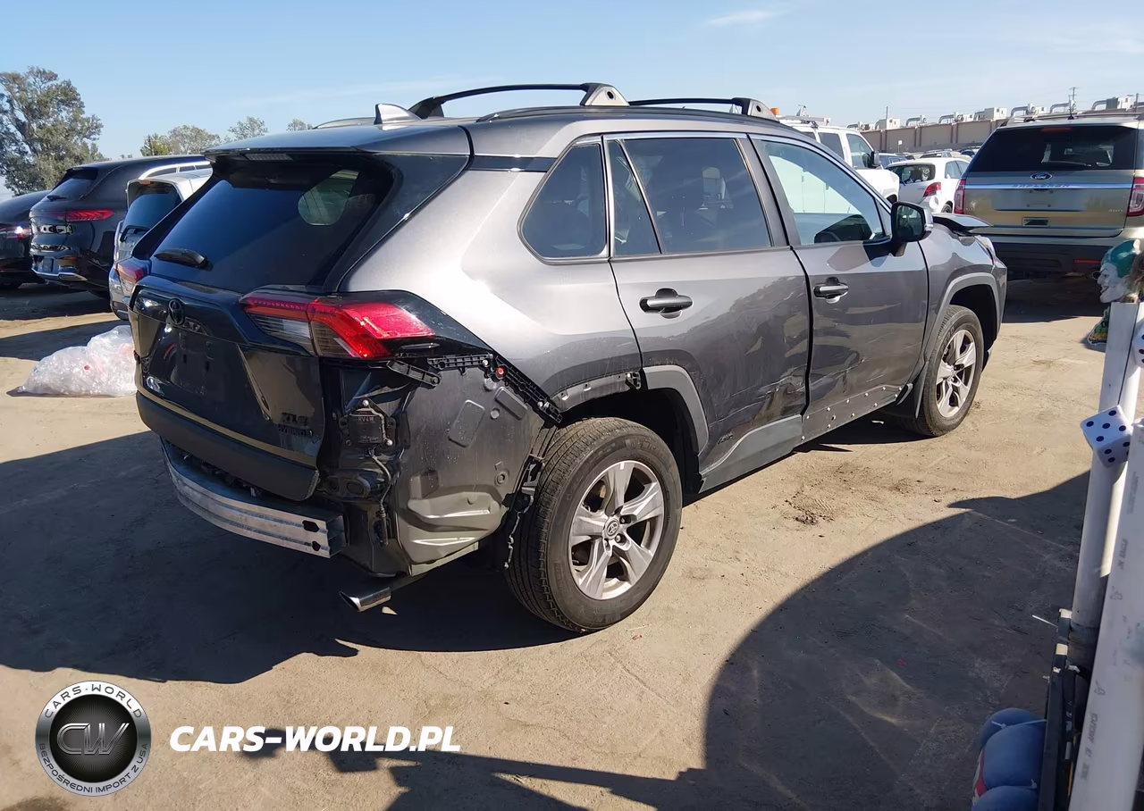 2024 Toyota Rav4 Hybrid Xle VIN:2T3RWRFV2RW221508 - 4