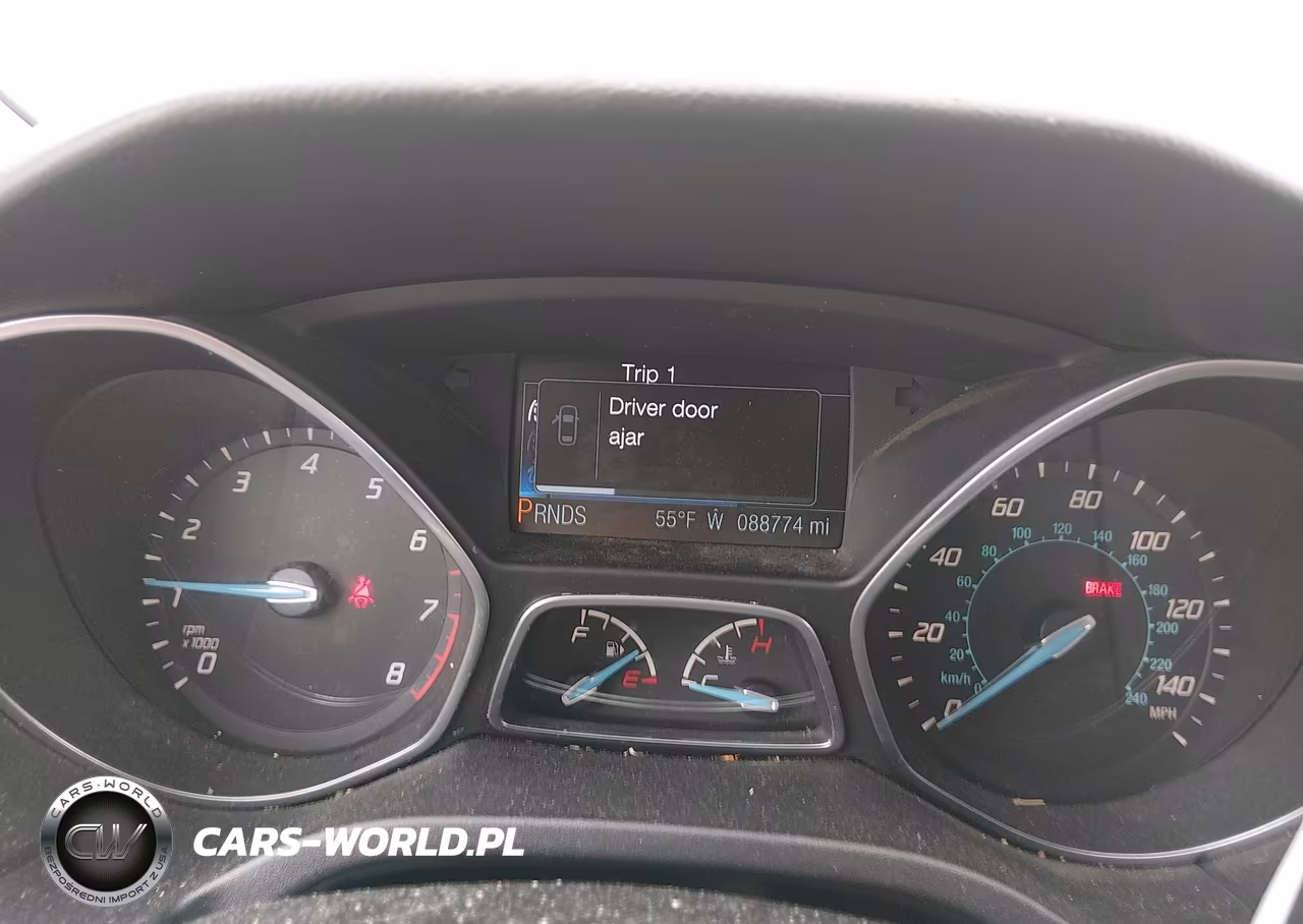 2013 Ford Focus Titanium VIN:1FADP3J23DL155229 - 7