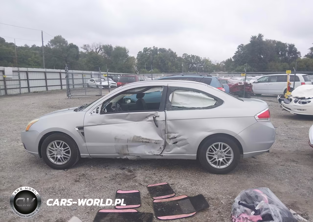 2008 Ford Focus Se-Ses VIN:1FAHP33NX8W192291 - 14