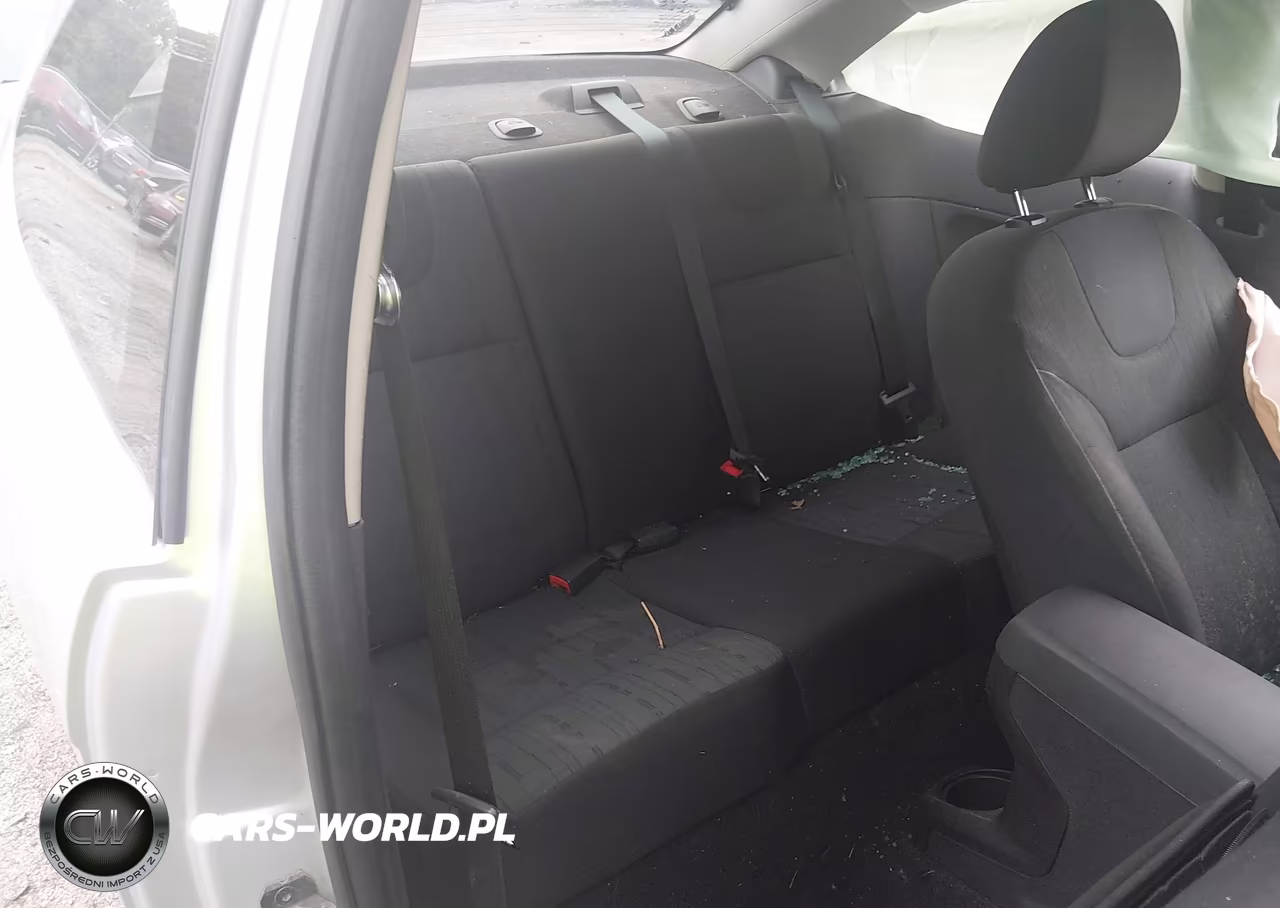 2008 Ford Focus Se-Ses VIN:1FAHP33NX8W192291 - 8