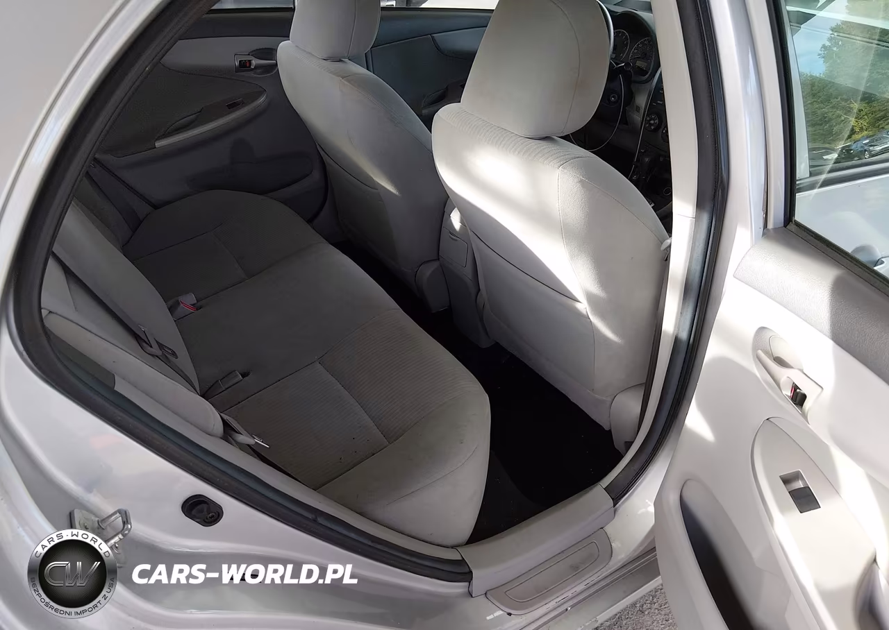 2010 Toyota Corolla Le VIN:2T1BU4EE6AC319208 - 8