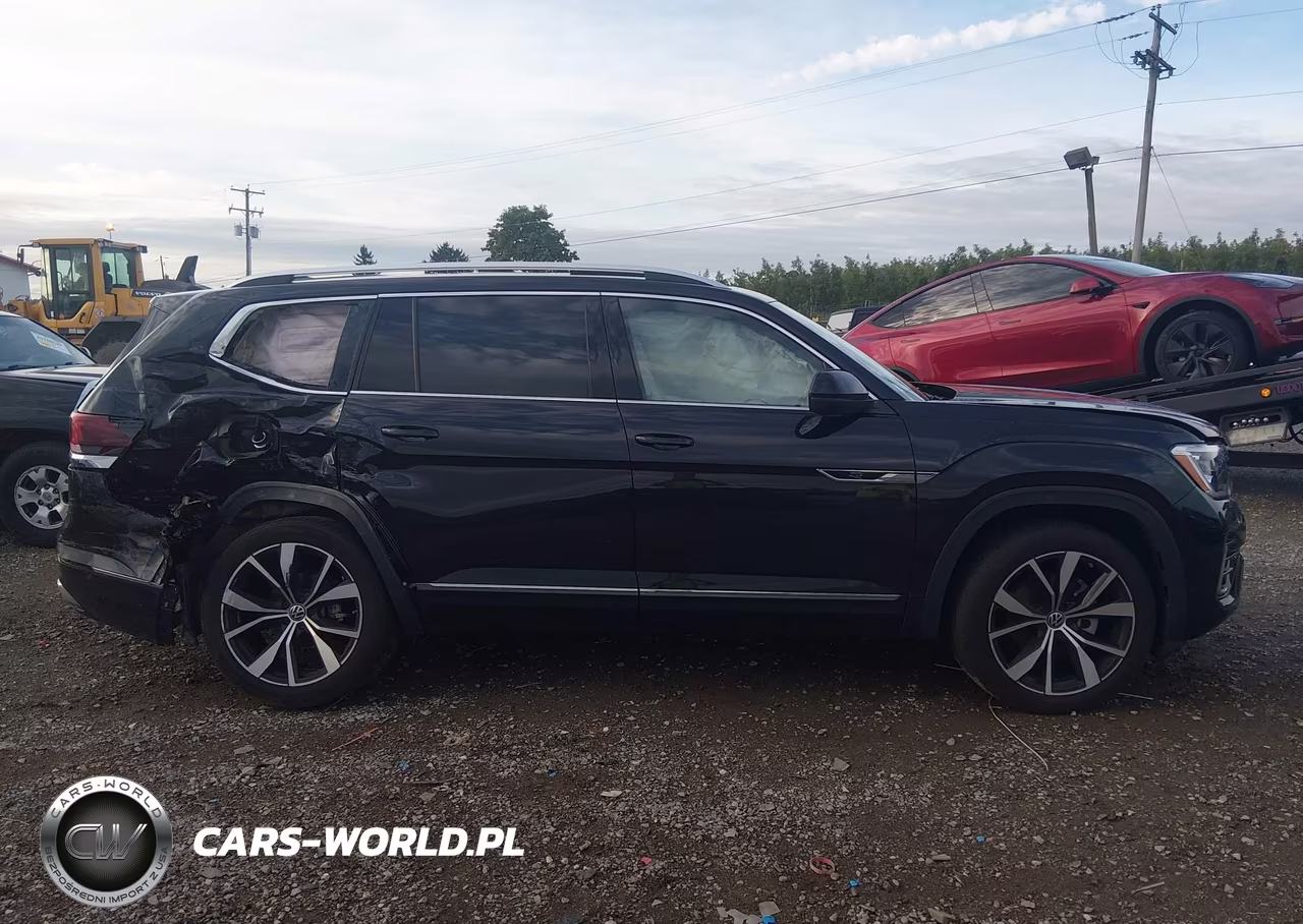 2024 Volkswagen Atlas 2.0T Sel Premium R-Line VIN:1V2FR2CA4RC580749 - 13