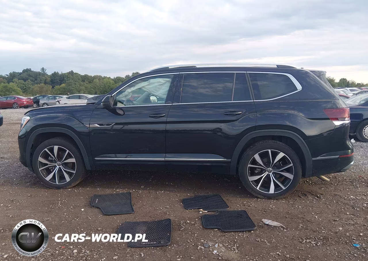 2024 Volkswagen Atlas 2.0T Sel Premium R-Line VIN:1V2FR2CA4RC580749 - 14