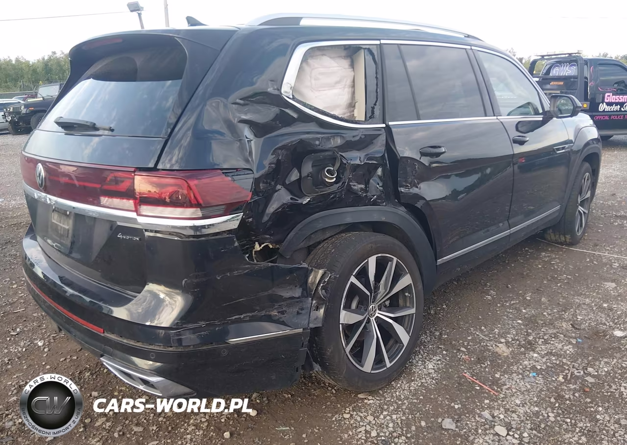 2024 Volkswagen Atlas 2.0T Sel Premium R-Line VIN:1V2FR2CA4RC580749 - 4