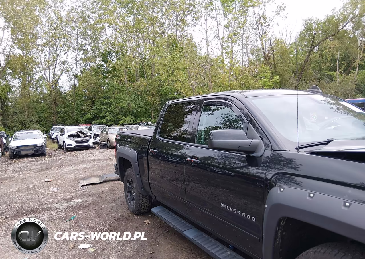 2017 Chevrolet Silverado 1500 2Lt VIN:3GCUKREC7HG357492 - 13