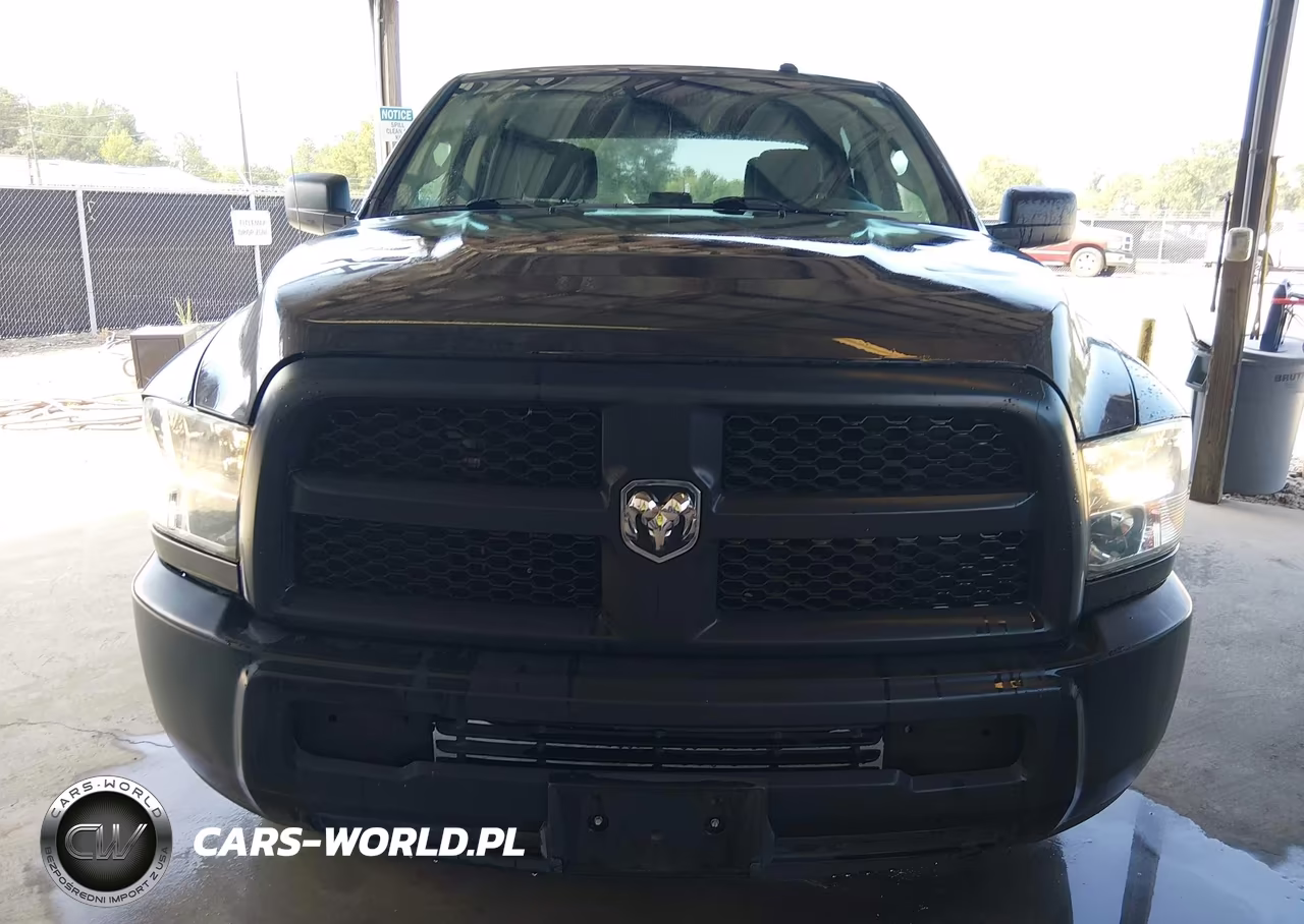 2018 Ram 2500 Tradesman 4X2 8' Box VIN:3C6TR4HT8JG356001 - 17