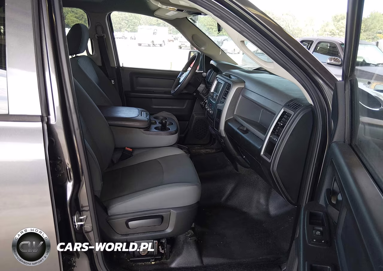2018 Ram 2500 Tradesman 4X2 8' Box VIN:3C6TR4HT8JG356001 - 5