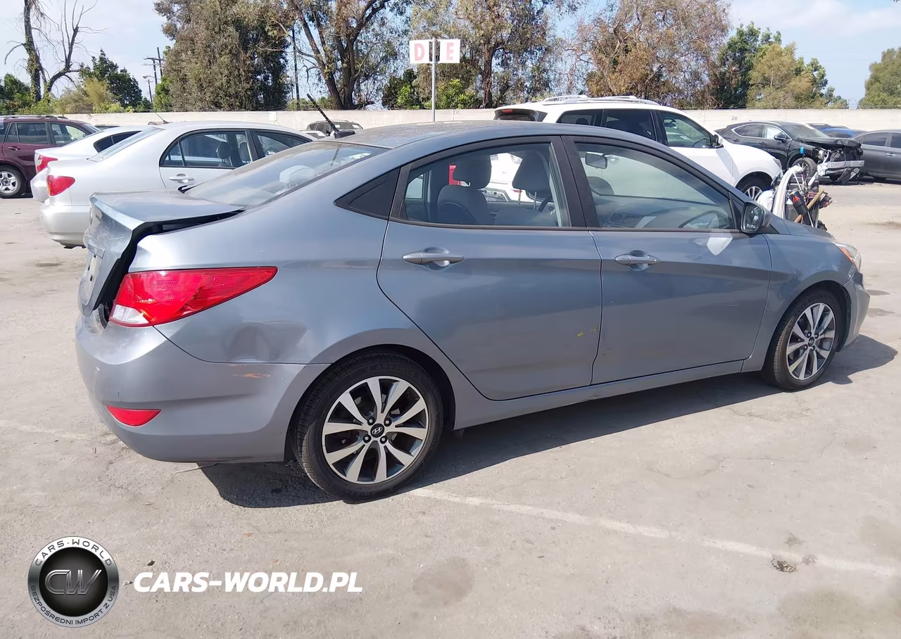 2017 Hyundai Accent Value Edition VIN:KMHCT4AE8HU377522 - 4