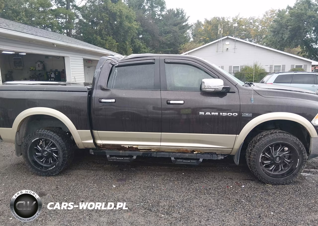 2011 Ram Ram 1500 Laramie VIN:1D7RV1CT2BS506219 - 13