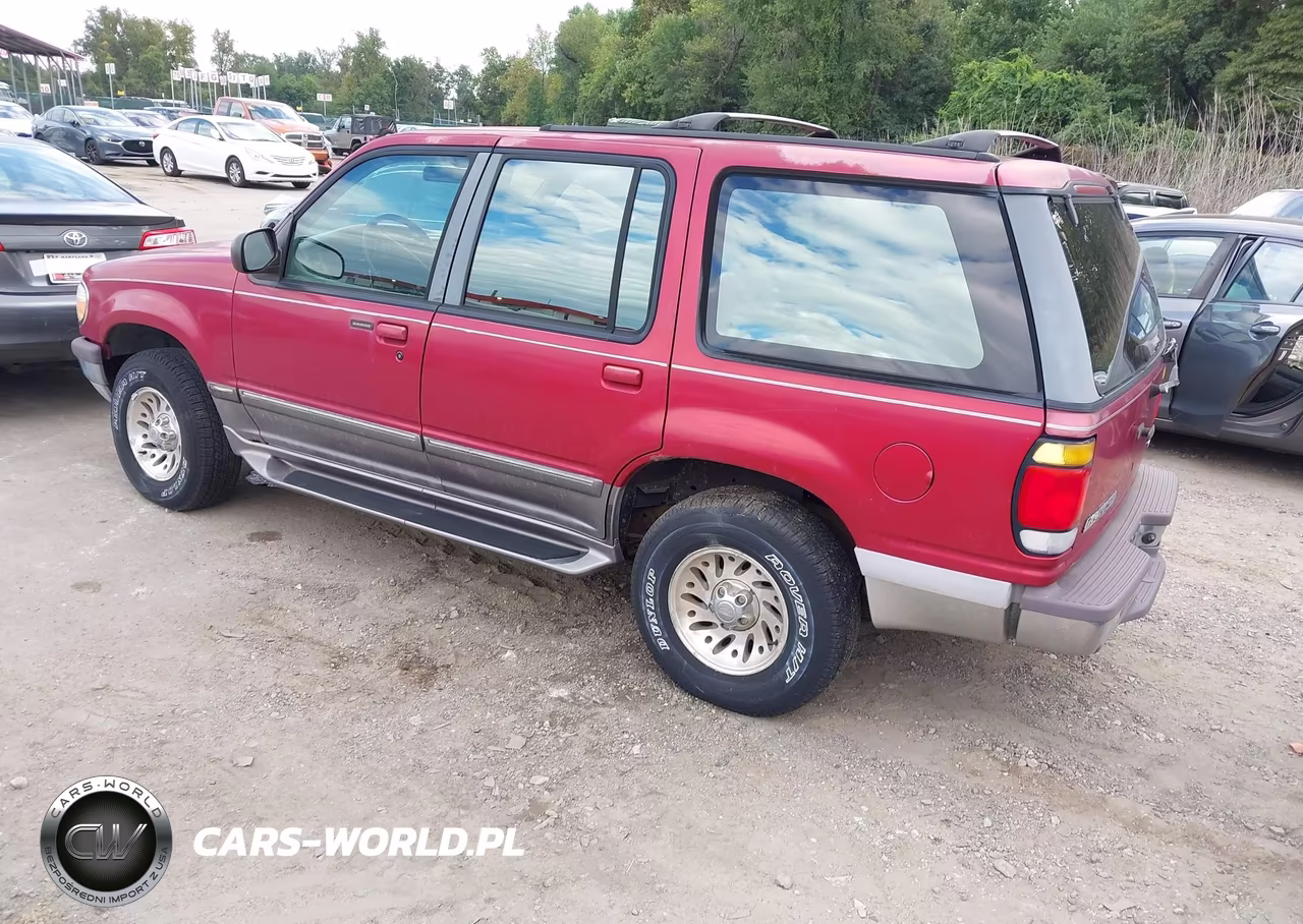 1996 Ford Explorer VIN:1FMDU34X3TUB54001 - 3
