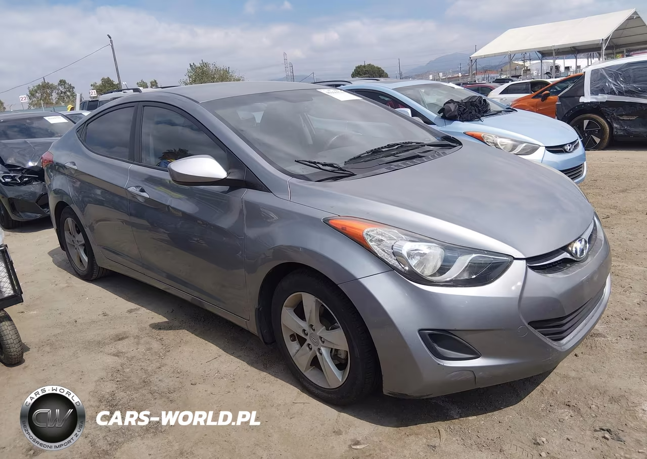 2013 Hyundai Elantra Gls