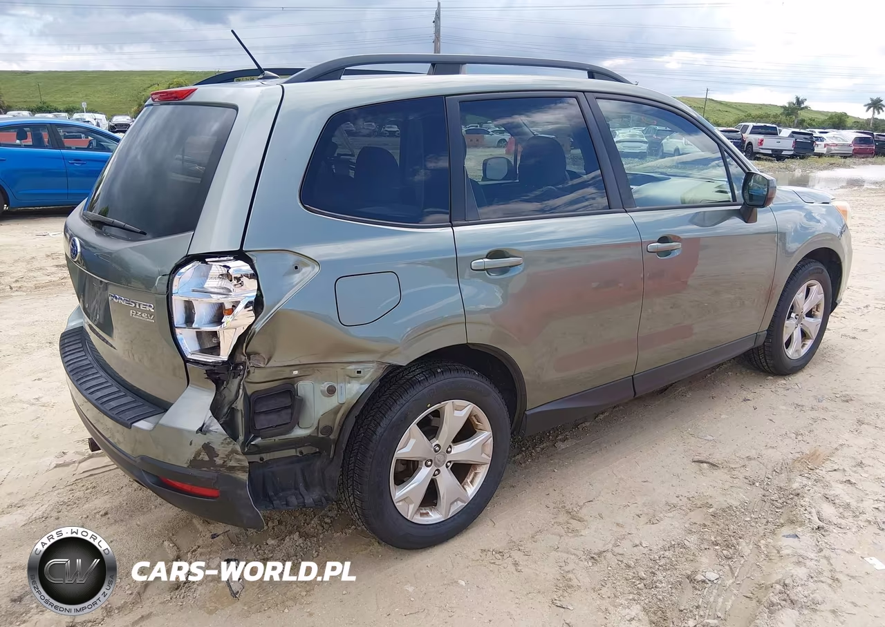 2015 Subaru Forester 2.5I Premium VIN:JF2SJADCXFH495836 - 4
