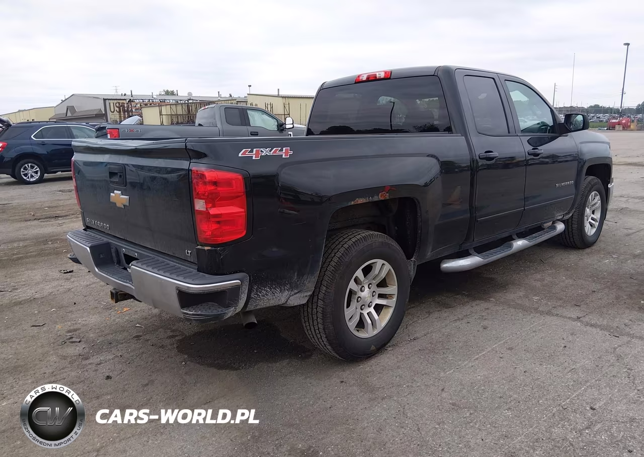 2015 Chevrolet Silverado 1500 1Lt VIN:1GCVKREH8FZ439504 - 4