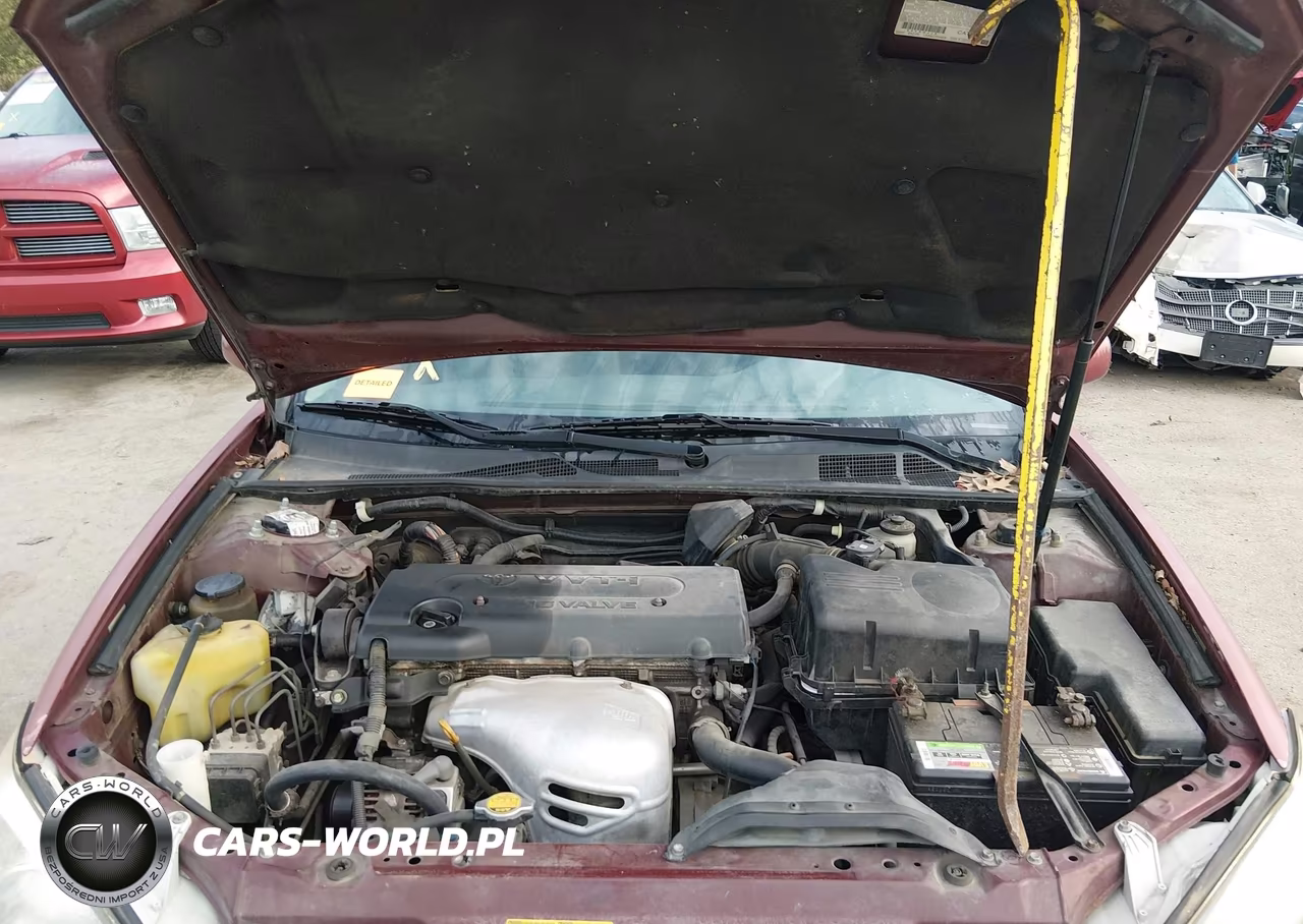 2002 Toyota Camry Le VIN:JTDBE30K220095872 - 10