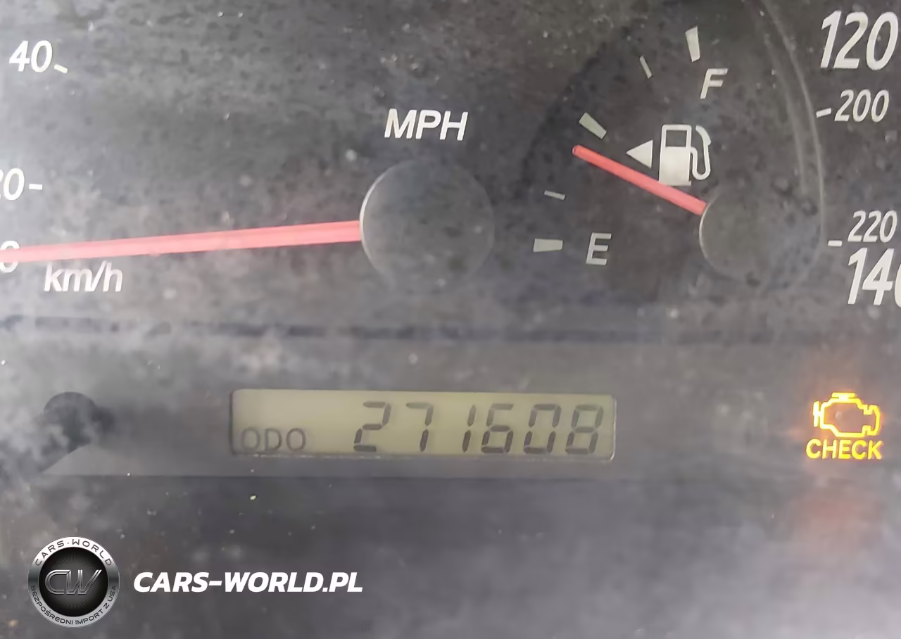 2002 Toyota Camry Le VIN:JTDBE30K220095872 - 16