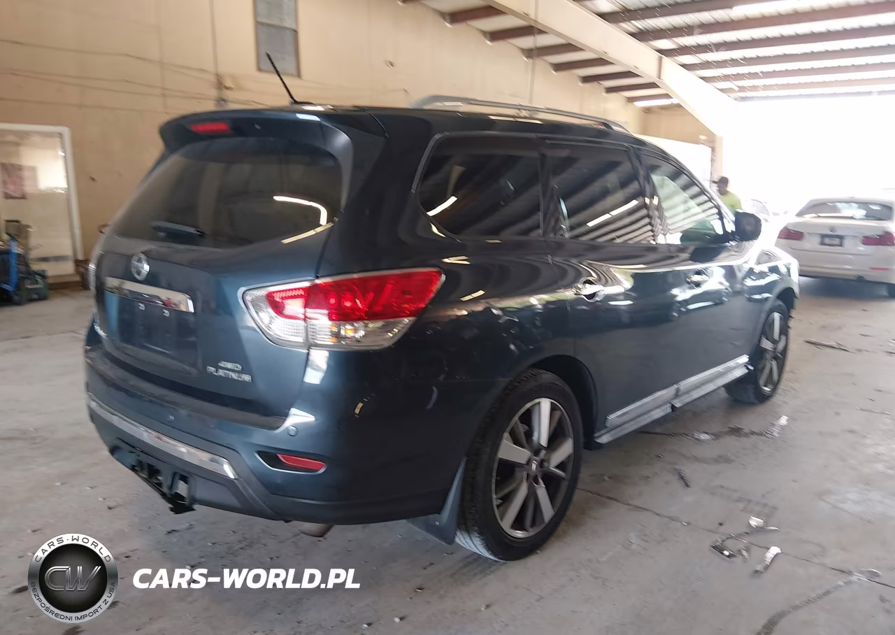 2016 Nissan Pathfinder Platinum VIN:5N1AR2MM8GC616021 - 4