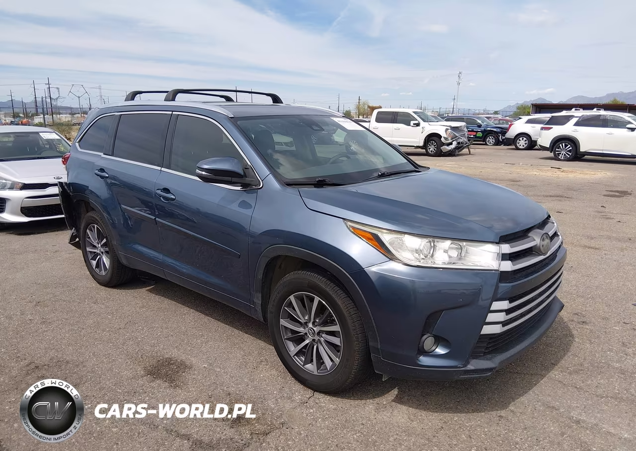 2017 Toyota Highlander Xle – zdjęcie 1 z 17