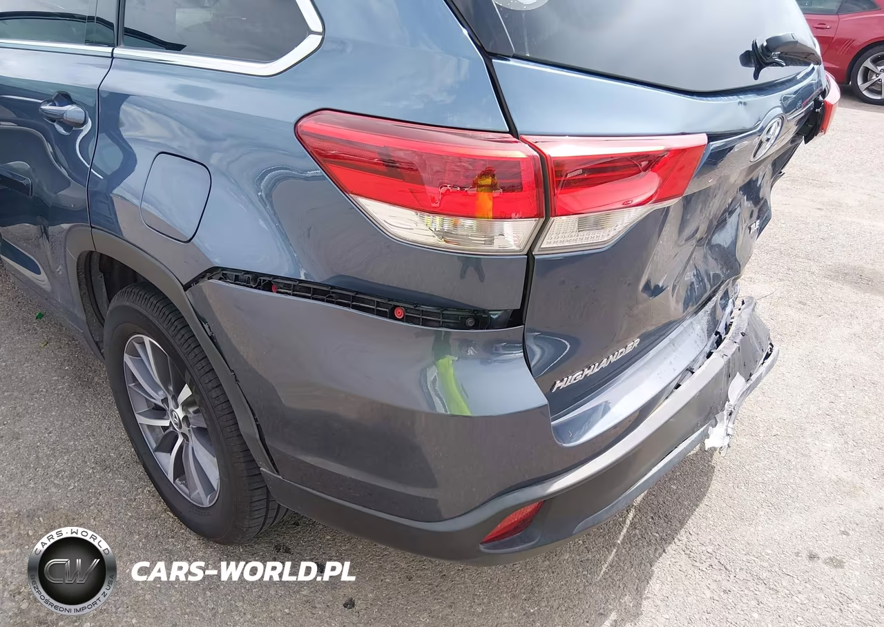 2017 Toyota Highlander Xle VIN:5TDKZRFH1HS525495 - 17