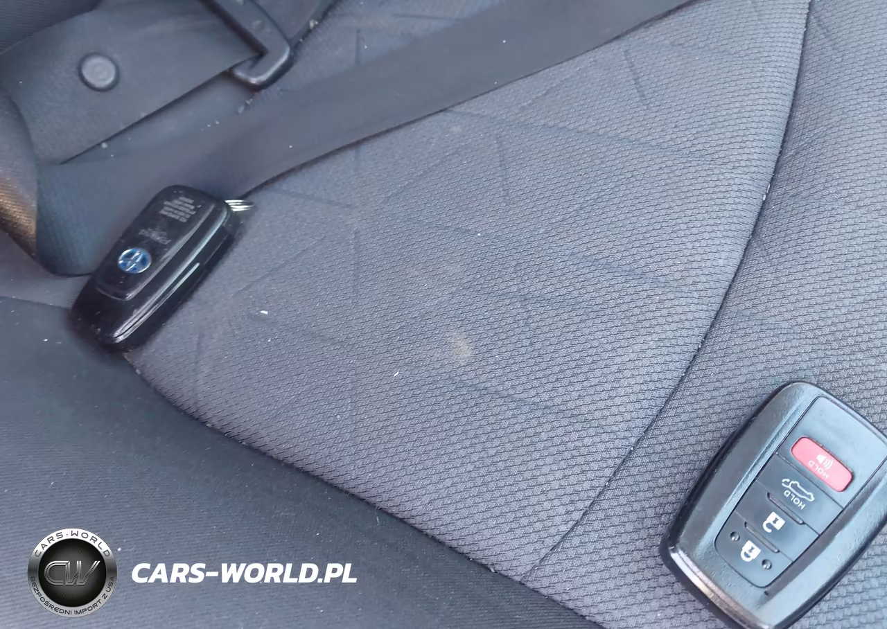 2020 Toyota Rav4 Hybrid Xle VIN:2T3RWRFVXLW082526 - 11