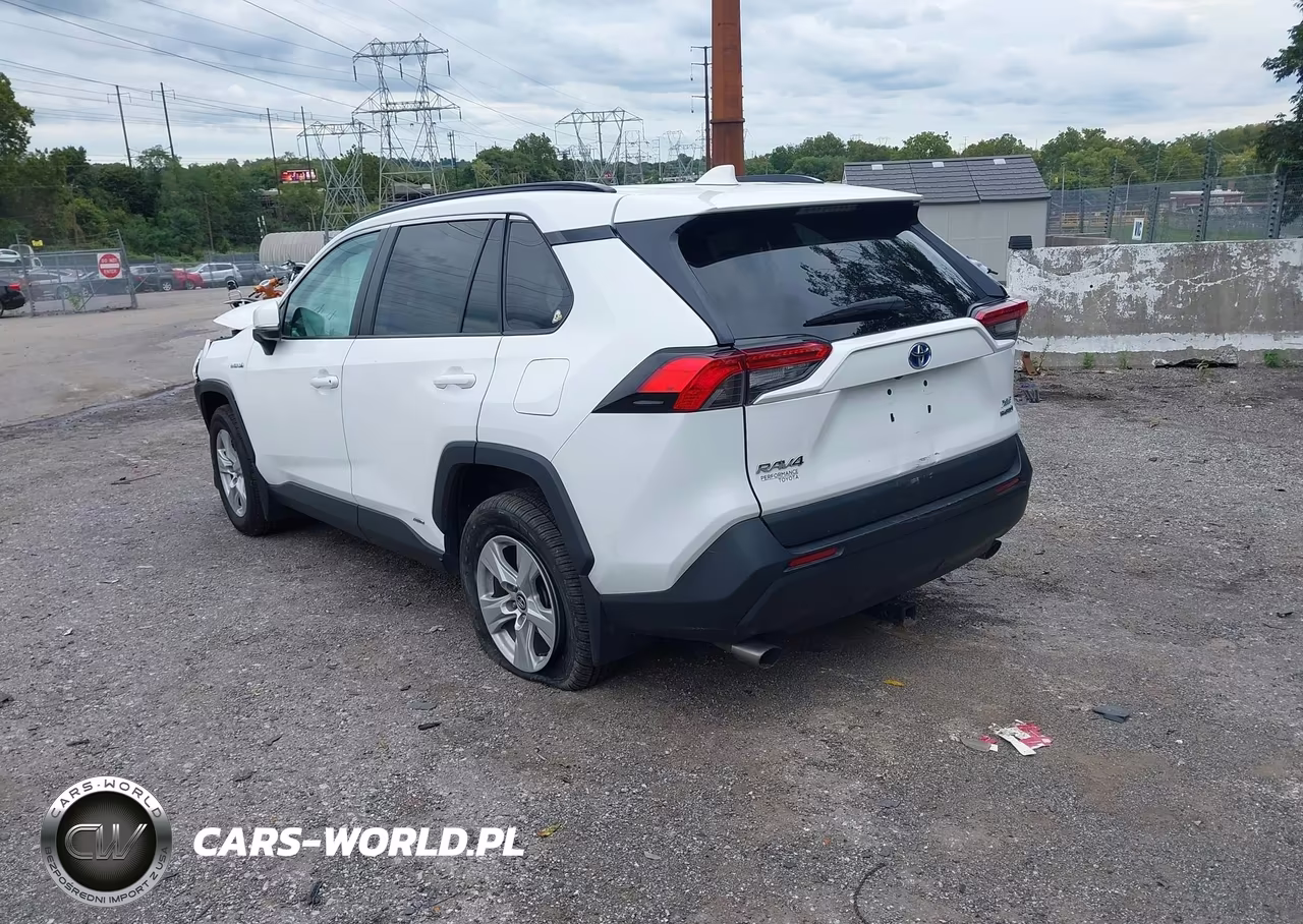 2020 Toyota Rav4 Hybrid Xle VIN:2T3RWRFVXLW082526 - 3