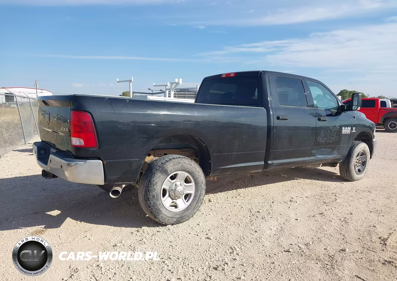 2017 Ram 2500 Tradesman 4X4 8' Box VIN:3C6UR5HL5HG657684 - 4