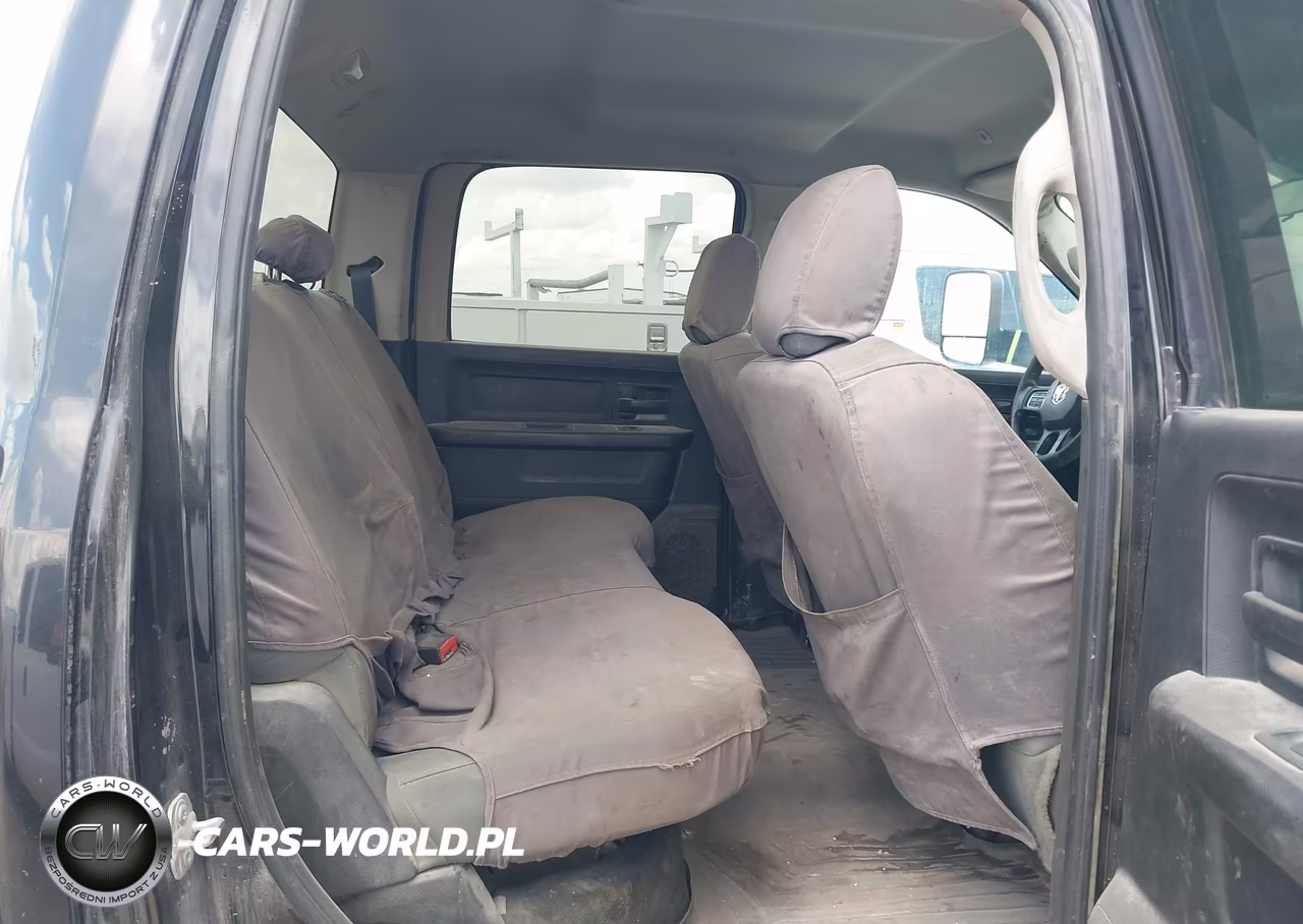 2017 Ram 2500 Tradesman 4X4 8' Box VIN:3C6UR5HL5HG657684 - 8